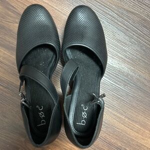 Mary Jane b.o.c clogs